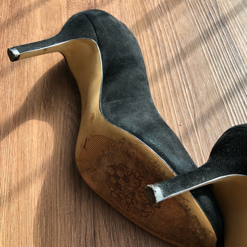 Heels - Picture 5 of 5